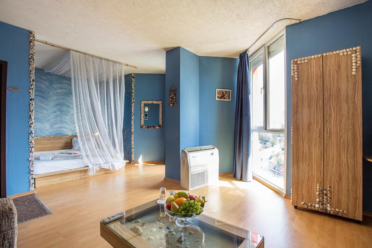 Art Simona Hotel 3*