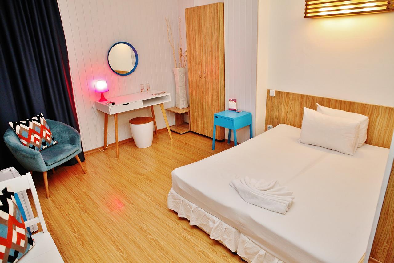 Otel Art Simona 3*